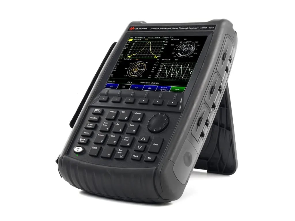 Keysight N9925A FieldFox 9 GHz Microwave Vector Network Analyzer