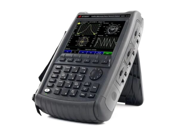 Keysight N9928A FieldFox 26.5 GHz Microwave Vector Network Analyzer