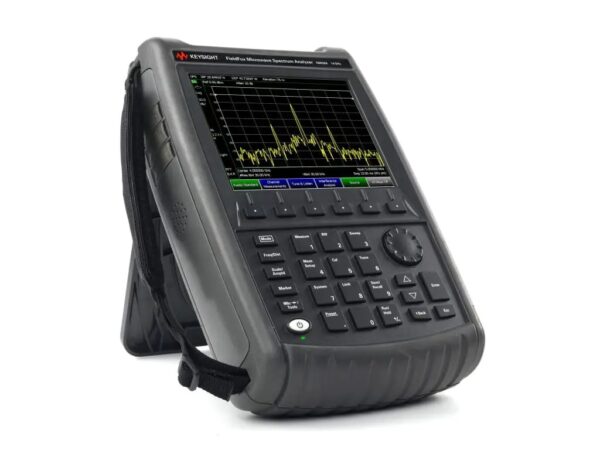 Keysight N9936A FieldFox 14 GHz Microwave Spectrum Analyzer