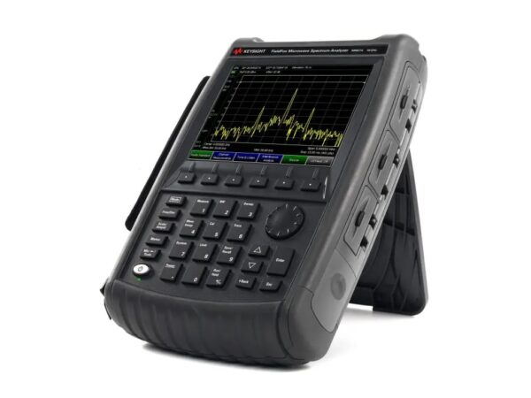 Keysight N9937A FieldFox 18 GHz Microwave Spectrum Analyzer